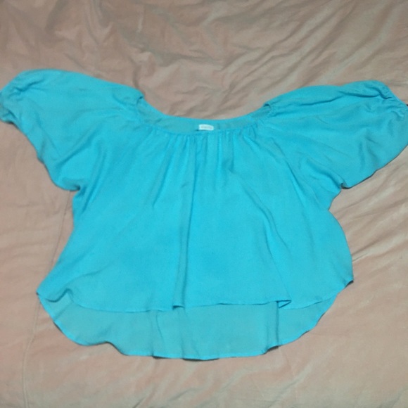 ⭐️Host Pick⭐️ Nigella Lola Short Peasant Top, Light Blue - One Size NWOT - Picture 16 of 16